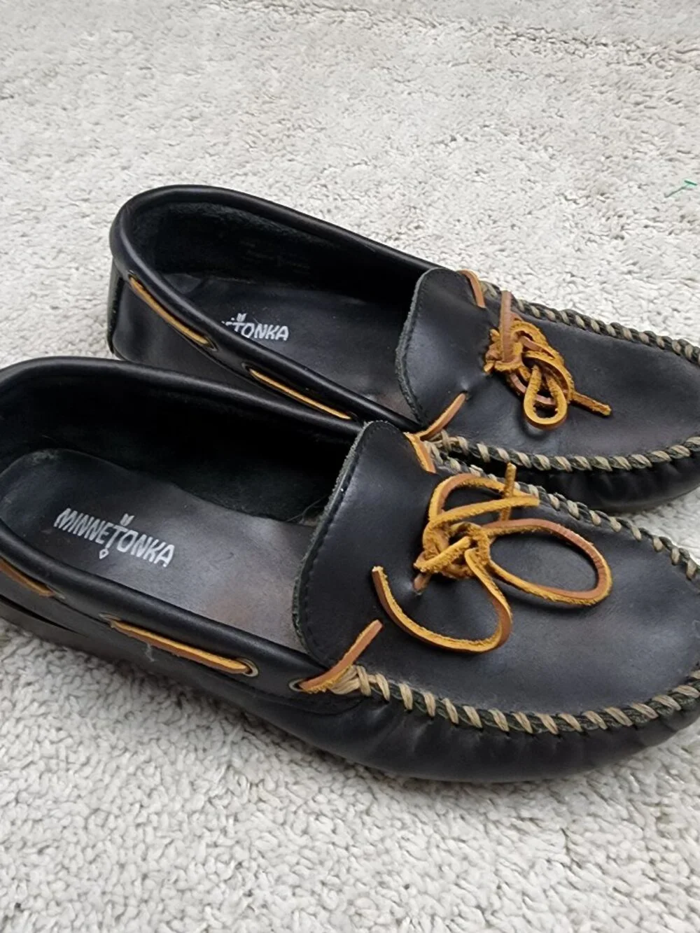 Minnetonka Men's Street Moc Moccasins Black Leather Size 11 749W 231275 003 9
